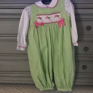 Little threads Christmas outfit